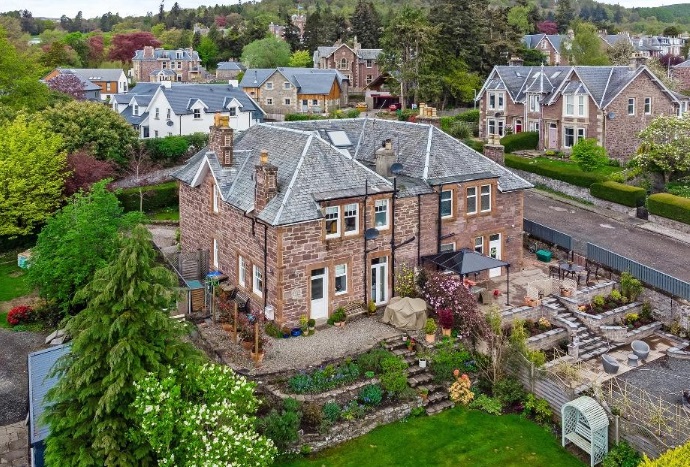 SASH AND CASE WINDOWS CRIEFF, PERTHSHIRE